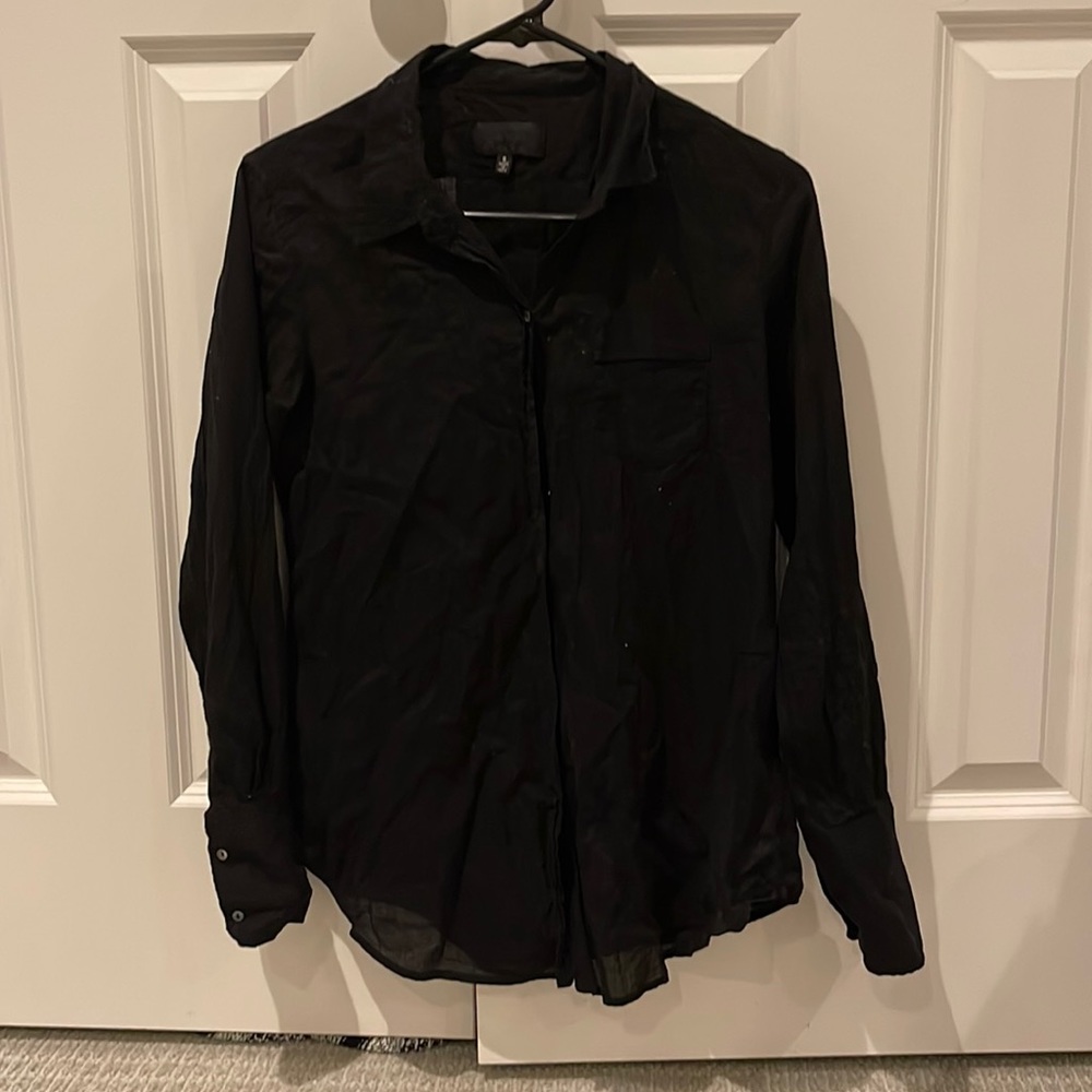 Nili Lotan black blouse in very good condition, size small